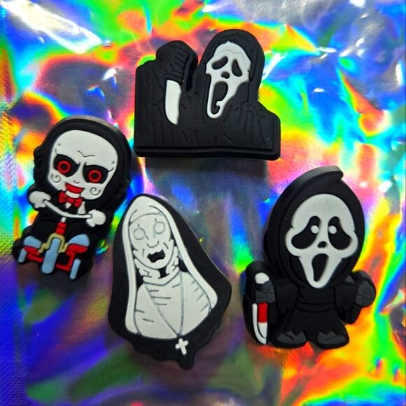 4ct assorted Horror Movie  Scream Jigsaw  Shoe charms 5ct - Picture 1 of 1